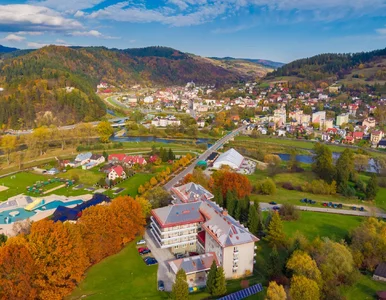 Miniatura: Kiedyś perła PRL, dziś nowoczesny hotel....