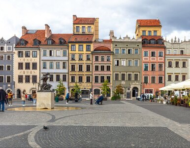 Miniatura: Pieczątki za zwiedzanie atrakcji. Turyści...