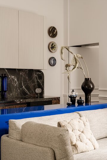 Małe mieszkanie w łódzkiej kamienicy, projekt  Piotr Łucyan 