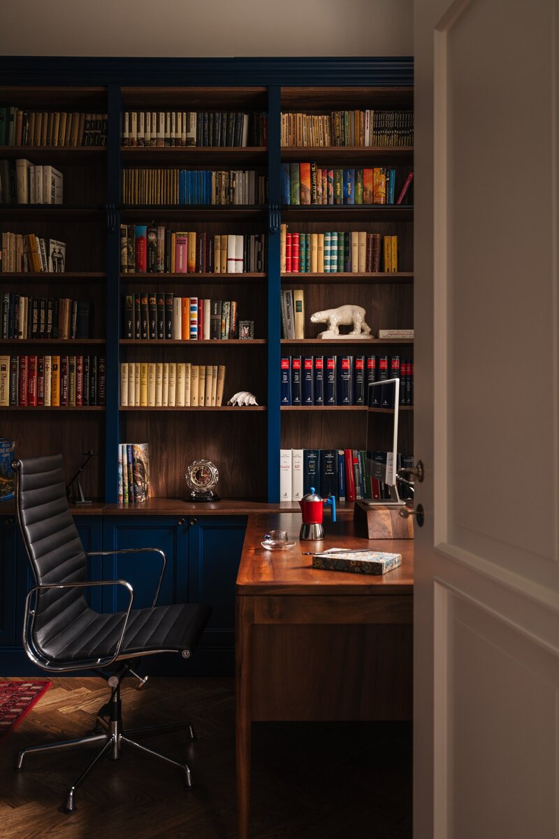 Wysmakowany apartament w&nbsp;poznańskiej kamienicy, projekt Maria Jachalska