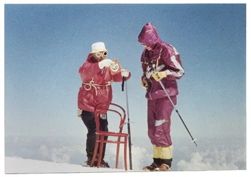 Gięcie litego drewna przy użyciu pary wodnej to technologia, która od ponad 160 lat definiuje charakter mebli produkowanych w Bystřicy pod Hostýnem 