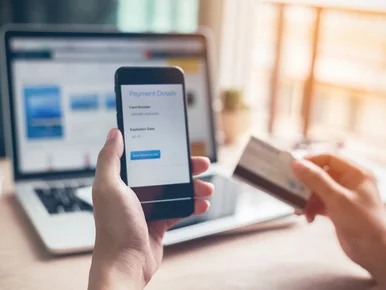 Miniatura: Pilne ostrzeżenie od banku. Oszczędności...