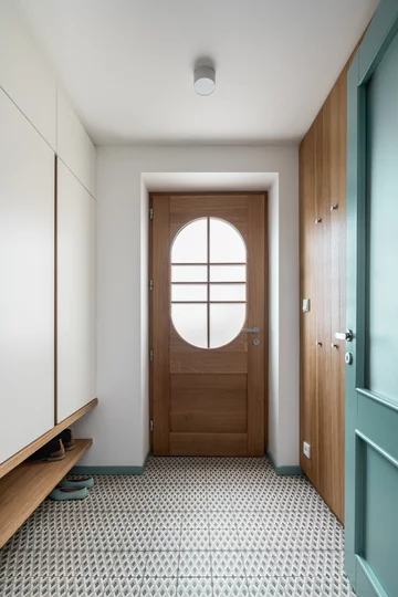 Mieszkanie w kamienicy na przedmieściach Pragi, projekt No Architects Linka, No Architects