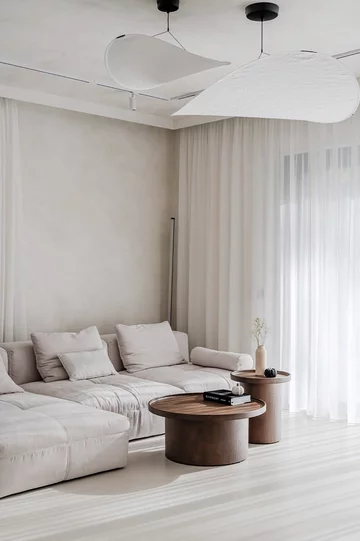 Dom słynnych influencerów: nowoczesne wnętrza pełne komfortu, elegancji i technologii 