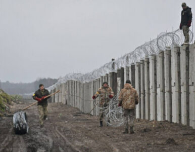 Miniatura: Ukraina buduje zapory na granicach z...