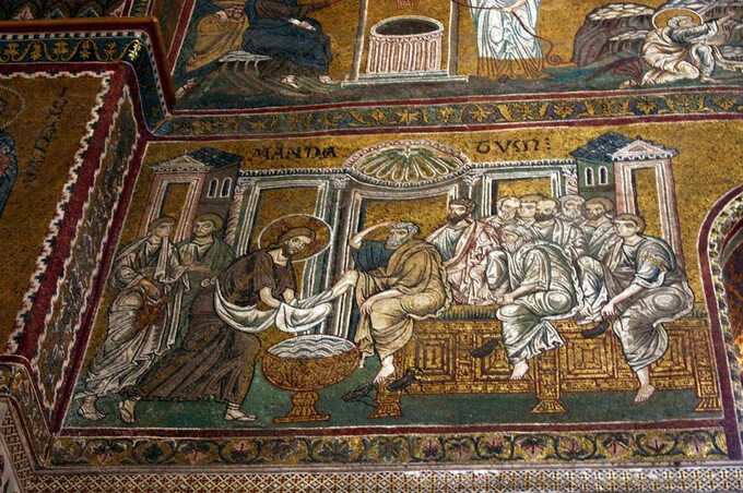 Chrystus obmywający stopy apostołów, mozaika w katedrze w Monreale na Sycylii (XII w.)
