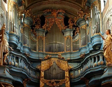 Miniatura: Festiwal organowy w jędrzejowskim...