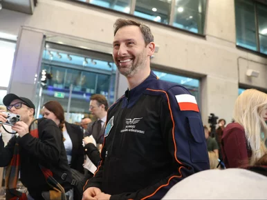 Miniatura: Polak poleciał w&nbsp;kosmos! Dr Rożek...