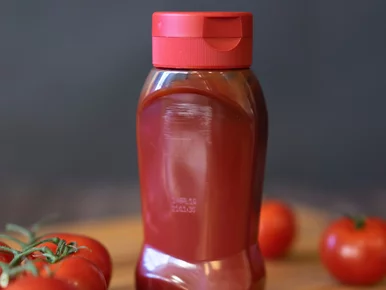Miniatura: Ekspert zawsze ma ten ketchup w lodówce....