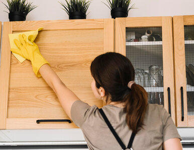 Miniatura: Nie szoruj! Ten tani produkt w mig usuwa...