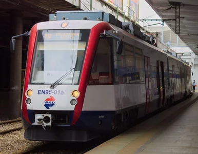 Miniatura: Wypadek z udziałem WKD pod Warszawą....