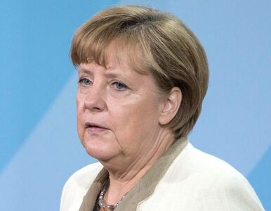 Miniatura: Merkel odwiedzi Grecję, bo... miała dziurę...