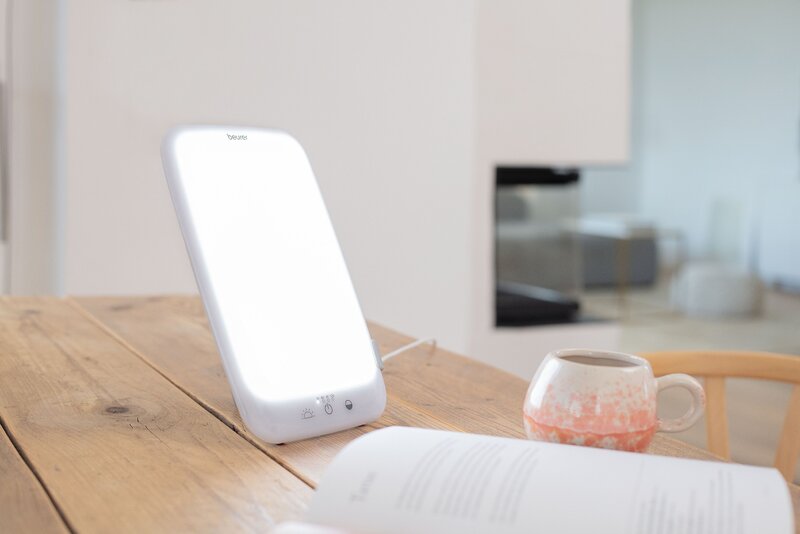 Beurer TL 35 &ndash; kompaktowa lampa o&nbsp;świetle dziennym w&nbsp;nowoczesnym wydaniu