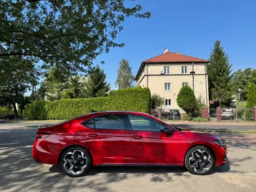 Skoda Superb Sportline 2.0 TSI 265 KM 4x4 Skoda Superb Sportline 2.0 TSI 265 KM 4x4, widok z boku
