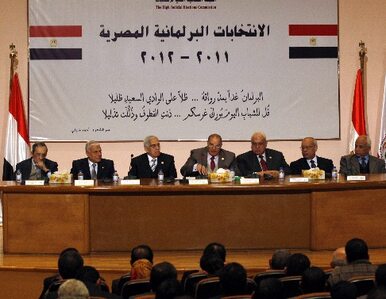 Miniatura: Bractwo Muzułmańskie wygrało wybory w Egipcie