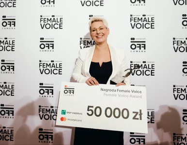 Miniatura: Maria Wojtyszko z nagrodą Female Voice 19....