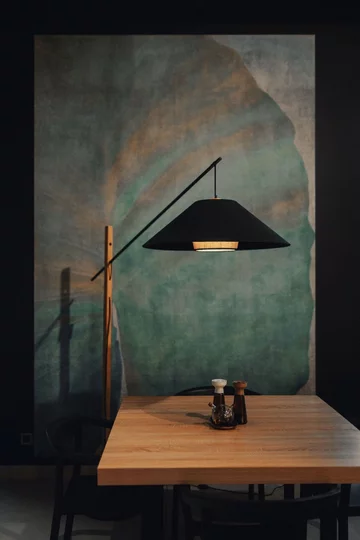 Lampa podłogowa Amigo marki Brinova 