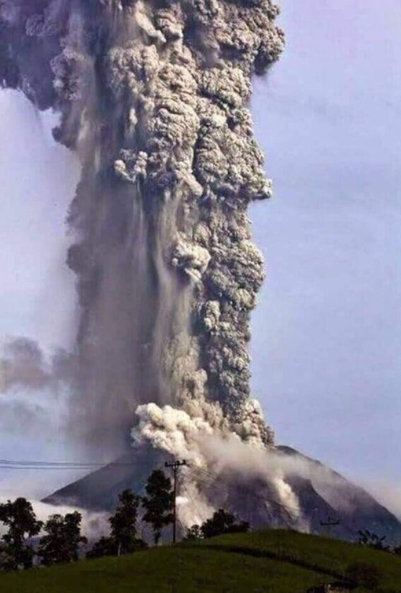 Zniszczenia po wybuchu wulkanu 
