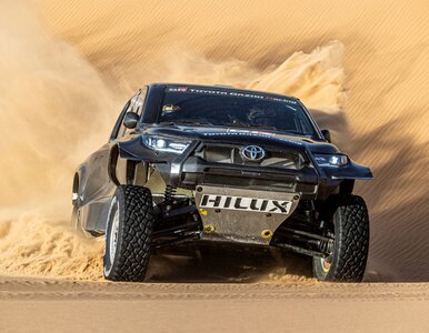 Miniatura: Nowy, supermocny Hilux. Jest auto Toyoty...