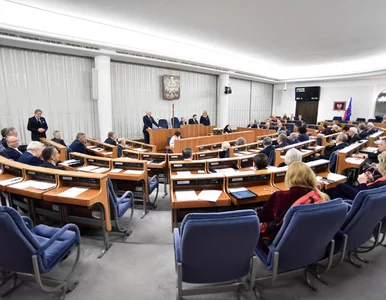 Miniatura: „Naraża pan Senat na skutki zdrowotne”....