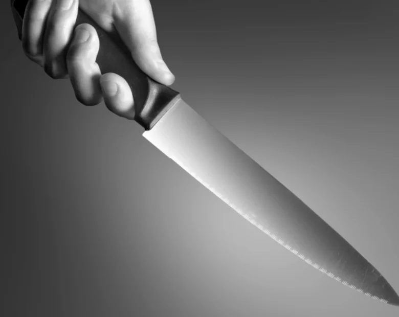 Miniatura: Uciekł z samolotu by... pokaleczyć się nożem