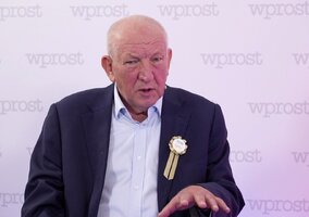 Miniatura: Prezes Fakro: 50 miliardów złotych rocznie...