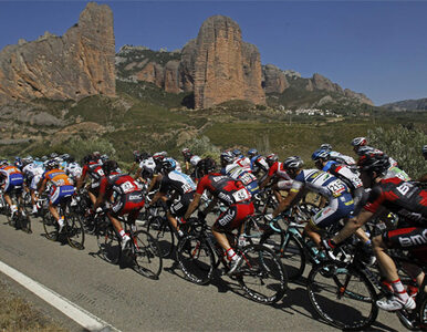 Miniatura: Vuelta a Espana: Rodriguez umacnia się na...