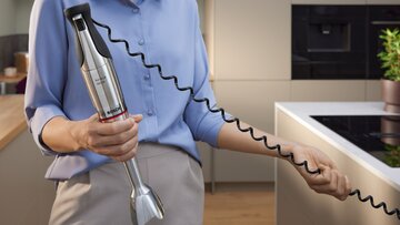 Bosch ErgoMaster Serie 8&nbsp;to&nbsp;blender ręczny o&nbsp;mocy 1500 W, zaprojektowany z&nbsp;myślą o&nbsp;intensywnym użytkowaniu w&nbsp;domowej kuchni