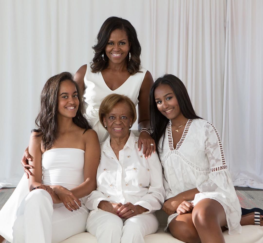 Malia Obama, Michelle Obama, Natasha Obama i matka Michelle Obamy Marian Shields Robinson 