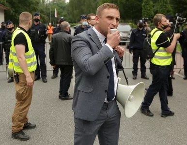 Miniatura: Bąkiewicz oficjalnie nie ma nic. „Już raz...