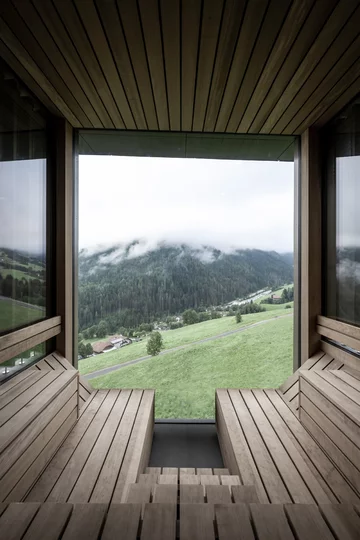 Hub of huts. proj. noa* network of architecture 