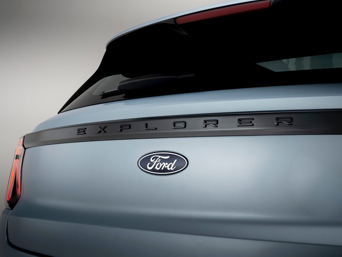 Ford Explorer Electric 