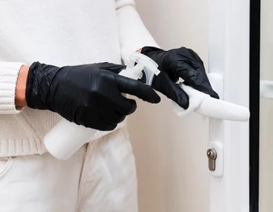 Miniatura: Drzwi zżółkły i wyglądają na stare? Zrób...