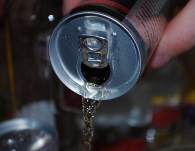 Miniatura: Ile działa energy drink i jak wpływa na...