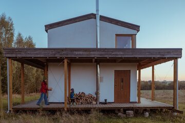 Konoplit – naturalny materiał budowlany, który obniża rachunki i poprawia mikroklimat domu 