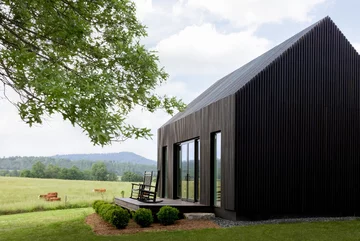 Drewniany dom projektu Bushman Dreyfus Architects 