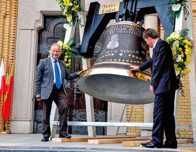 Miniatura: Fundacje zabezpieczają familie