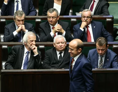 Miniatura: Opozycja powinna zagłosować tak jak PiS....