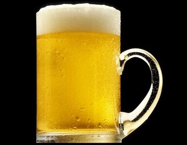 Miniatura: Brytyjczycy piwo lubią pić w domu