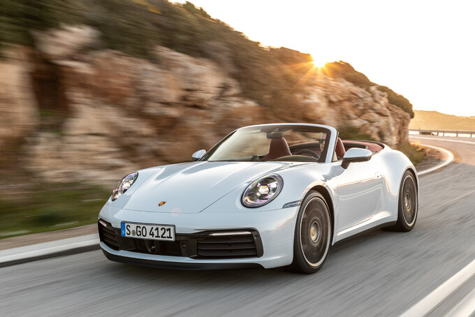 Porsche 911 Carrera Cabriolet