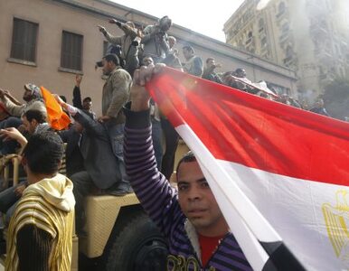 Miniatura: Już 74 ofiary śmiertelne zamieszek w Egipcie