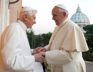 Miniatura: Benedykt XVI przekazał tajne akta...