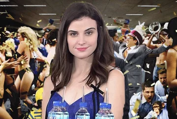 Mem z FIJI Water Girl 