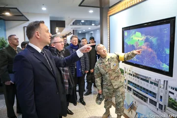 Andrzej Duda w koreańskiej strefie zdemilitaryzowanej 