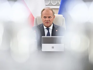 Miniatura: Kulisy rozmów na zapleczu premiera. „Tusk...