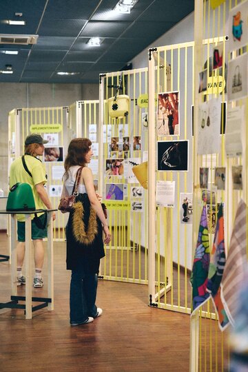 Gdynia Design Days to jedno z najważniejszych wydarzeń poświęconych wzornictwu w Polsce. Tegoroczna edycja prezentuje projekty pokazujące, jak współczesny design odpowiada na wyzwania związane z ekologią, dostępnością i jakością życia 