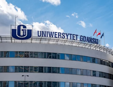 Miniatura: Straż z miotaczami gazu. To reakcja na...