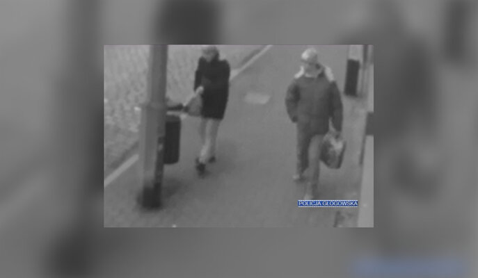 Miniatura: Poszukiwani sprawcy, którzy porzucili psa