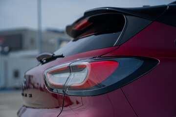Ford Puma Vivid Ruby Edition