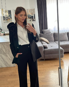 Stylizacje Joanny Opozdy. Jej Instagram śledzi ponad 670 tys. osób